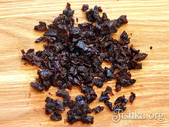 Салат из свеклы с черносливом - Кулинарный пошаговый рецепт с фото.